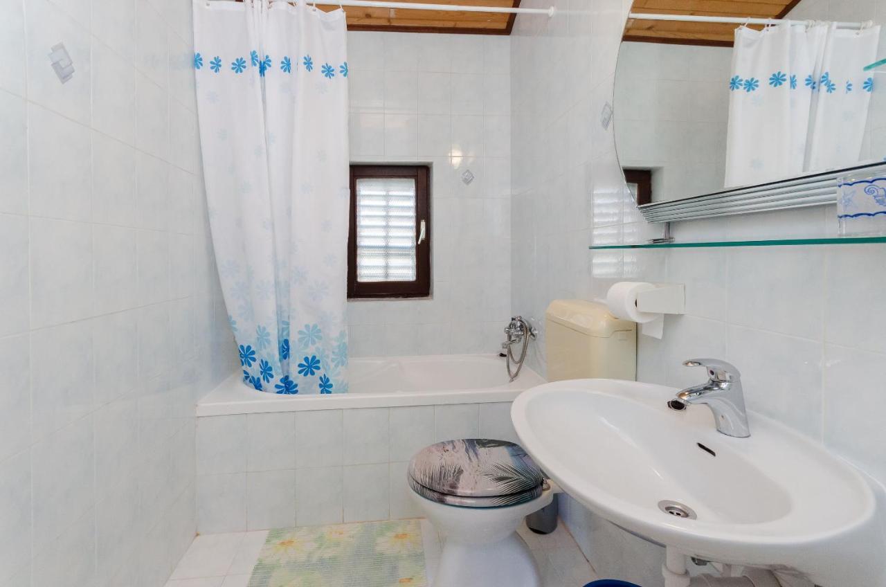 Apartments Ljubica J Lopar Zewnętrze zdjęcie
